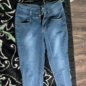 Blue mid ride jeans